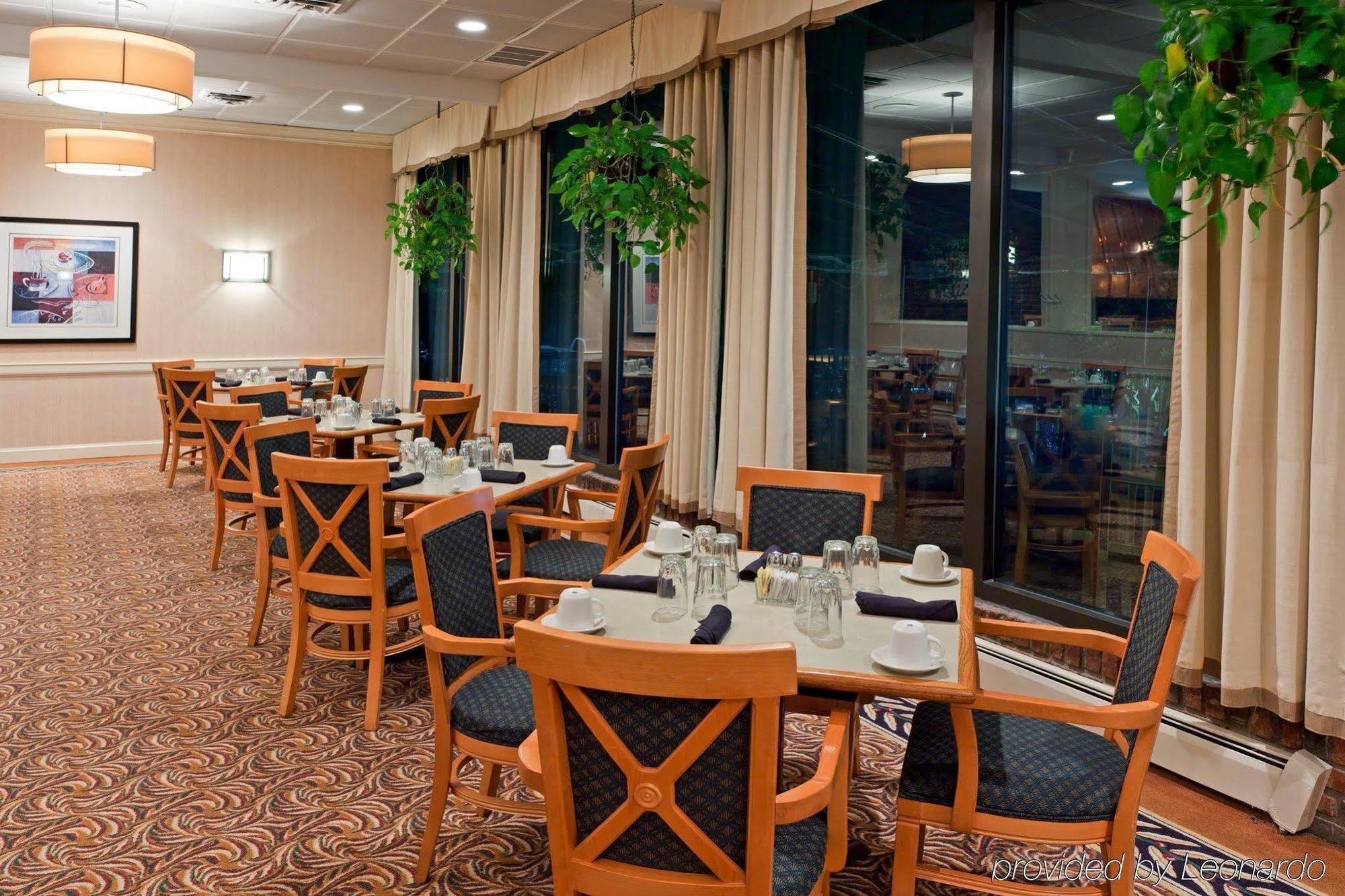 Holiday Inn Johnstown-Gloversville Restaurante foto